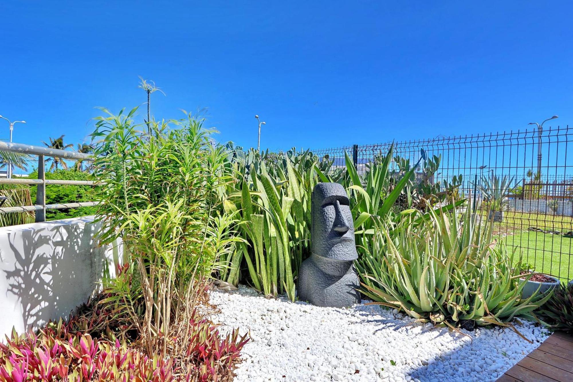 Le Ti Gadiamb - Front de mer Saint Pierre Extérieur photo